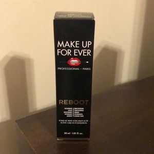 Makeup Forever Reboot foundation